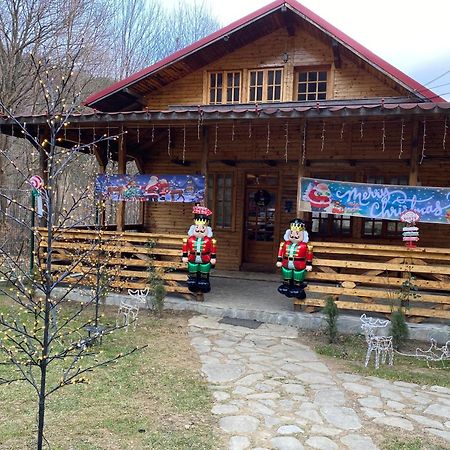 Ferienwohnung Casutele Doftanei Teşila Exterior foto