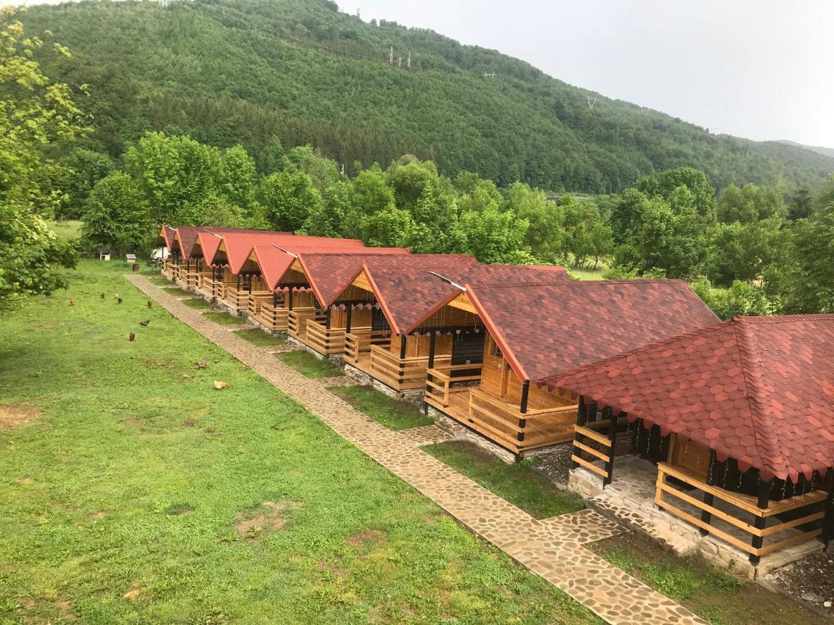 Ferienwohnung Casutele Doftanei Teşila Exterior foto