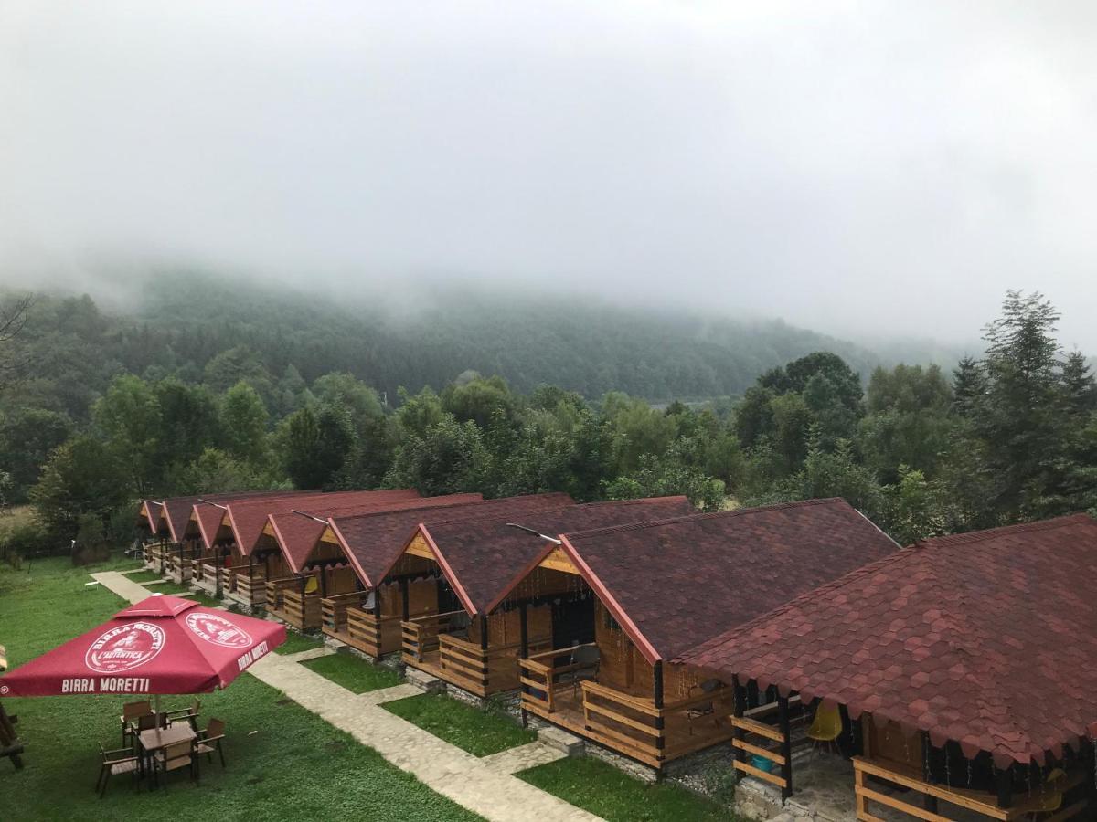 Ferienwohnung Casutele Doftanei Teşila Exterior foto